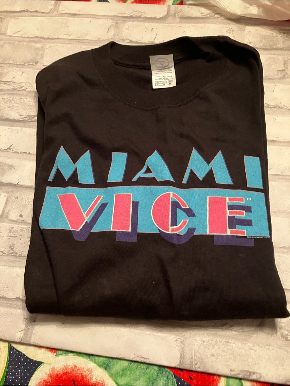 NWT Adult Miami Vice Graphic Tee (Large)